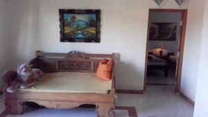 Posezení v ubytování The Reinhold Guesthouse Bali