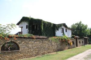 Kép Luxury Monevski Guest House szállásáról Kormjanszkóban a galériában