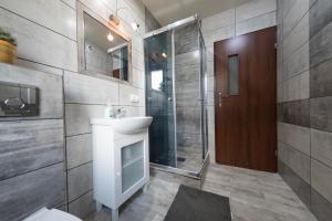 Willa Melisa tesisinde bir banyo