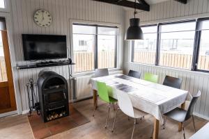 Gallery image of Black Beach Cottage in Þorlákshöfn