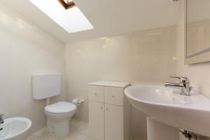 Ένα μπάνιο στο Appartamenti Lignano Sabbiadoro - Villa Ammiraglia