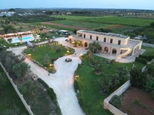 Bazén v ubytování Agriturismo Paradiso nebo v jeho okolí