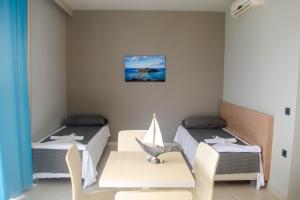 منطقة جلوس في Nautilus Bay Hotel
