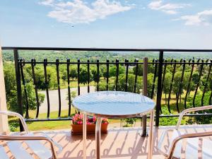Balkón nebo terasa v ubytování Guest House Maxi