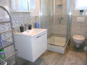 Kúpeľňa v ubytovaní Apartman Danijel