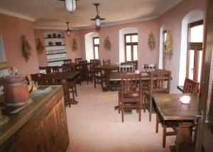 Restaurace v ubytování Krumlovské domky + 37 fotografií