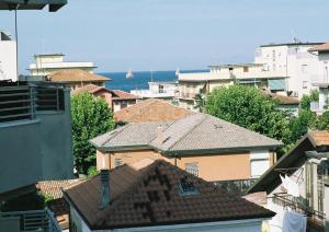 A general sea view or a sea view taken from Az apartmant