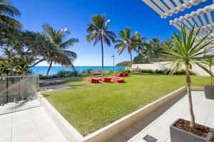 Zahrada ubytování Fairshore 15 Noosa Main Beach Stay