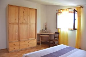 Posteľ alebo postele v izbe v ubytovaní Apartman Branka- Sea view + 12 fotografií