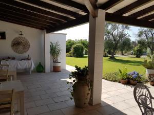 A garden outside Masseria Vignenove