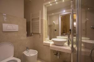 Vannituba majutusasutuses Chiesa Greca Suites - Lecce Selection