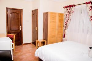 Gallery image of Eden Vale Hotel in Ajiringano