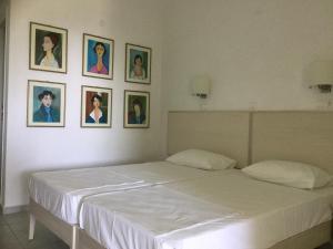 Ένα ή περισσότερα κρεβάτια σε δωμάτιο στο Villa Yiannis (Adult Friendly)