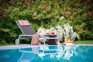 Bazén v ubytování Vital Hotel Flora nebo v jeho okolí