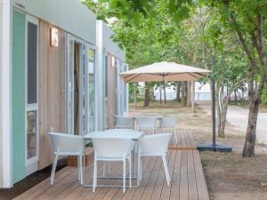 Gallery image of Aurora Camping and Mobile Homes in Paralia Panteleimonos