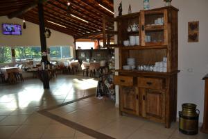 ห้องอาหารหรือที่รับประทานอาหารของ Pousada Sitio Bom Fim