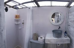 Uma casa de banho em Camping@La Jamaca
