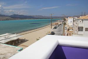 Gallery image of Coralli Rooms & Restaurant in Elafonisos