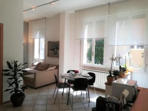 Część wypoczynkowa w obiekcie Portobello Apartments