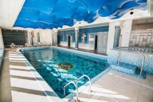 Bazén v ubytování Hotel Sofia nebo v jeho okolí