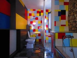 Łazienka w obiekcie House Mondrian