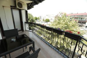 Balkón nebo terasa v ubytování Hotel Cleon