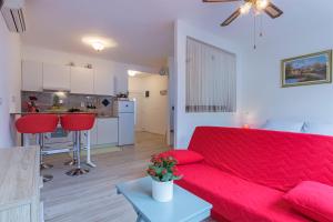 Kuchyň nebo kuchyňský kout v ubytování Apartment Danijela I
