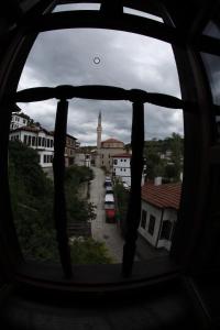 Nespecifikovaný výhled na hory nebo výhled na hory při pohledu z hotelu