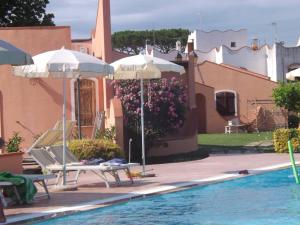 Бассейн в Hotel Ristorante Al Canto delle Sirene или поблизости