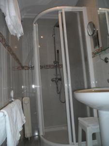 Koupelna v ubytování Hostal Coruña