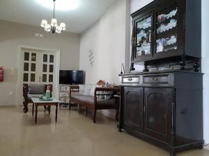Kuchyň nebo kuchyňský kout v ubytování Alkyon Hotel