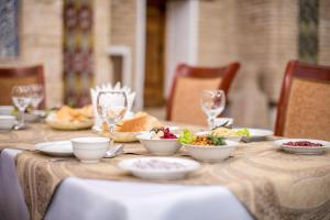 Ảnh trong thư viện ảnh của Orient Star Khiva Hotel- Madrasah Muhammad Aminkhan 1855 ở Khiva +204 ảnh