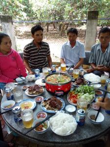 Afbeelding uit fotogalerij van Khách sạn Mộng An in Vĩnh Hy