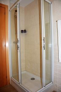 Kúpeľňa v ubytovaní Villa Sitges La Calma 10 minutes drive Sitges 2 minutes walk Garraf Park AC