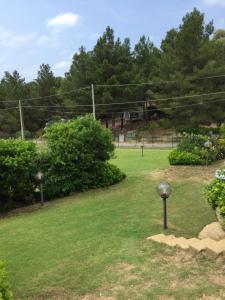 La Casa sulla collina "Baccu e Idda"外面的花园
