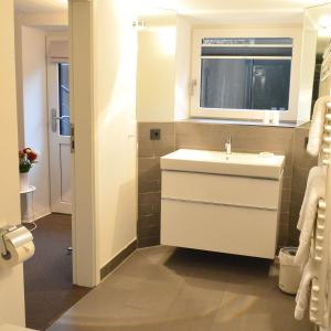 Ένα μπάνιο στο Haus Sathurn