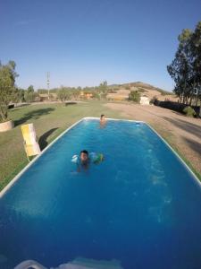 Swimming pool sa o malapit sa Agriturismo Monte Majore
