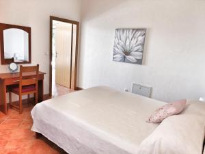 Posteľ alebo postele v izbe v ubytovaní Villa Panorama Seget