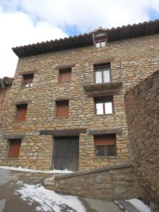 Edificio en el que se encuentra el hostal o pensión