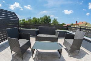 Foto dalla galleria di Apartments Mojeljeto a Fažana Altre 21 foto