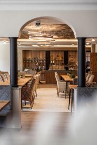 Ein Sitzbereich in der Unterkunft BelArosa Suiten & Wellness