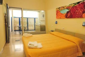 Gallery image of Cala Dei Normanni - Camere sul Lungomare in Otranto