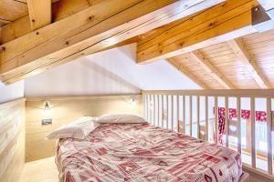 Postel nebo postele na pokoji v ubytování Residence Ronchi