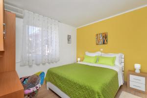 Posteľ alebo postele v izbe v ubytovaní Sun&Sea 4 stars apartment