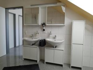 Bilik mandi di Allgäuländle +62 gambar