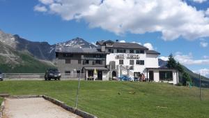 Gallery image of Rifugio "Mai Tardi" in Madesimo