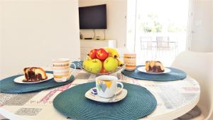 Fotografie z fotogalerie ubytování Apartment Svilan - terrace with sea view and nature v destinaci Zečevo