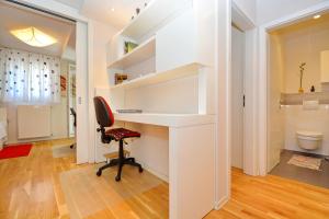 Kúpeľňa v ubytovaní Spacious Premium Apt Lipotica with Oldtown view - Have a memorable holiday