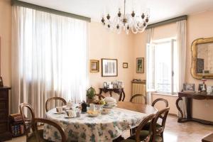 Fotografia z galérie ubytovania Attico Luce B&B v destinácii Osimo