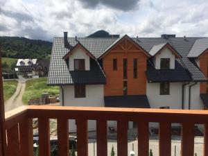 Výhľad na hory alebo výhľad na hory priamo z apartmánu